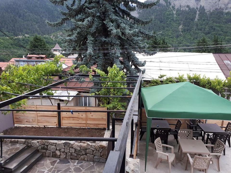 House Lia Hotel Borjomi Exterior foto